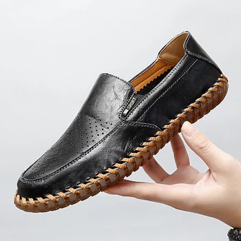 2023 Lete Nové Priedušná Kožené Topánky Jazdy Mužov Ručné Šitie Kožených Topánok Mokasíny pre Mužov Non-slip Business Topánky